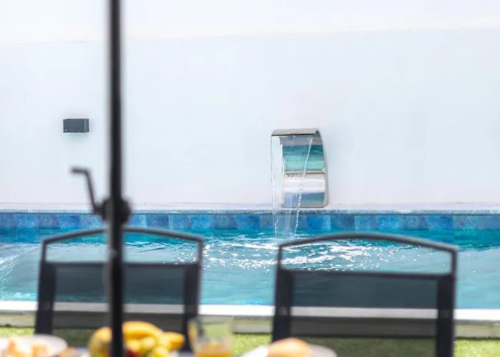 Villa Piscina Aquecida 3 Suítes 10 Hóspedes